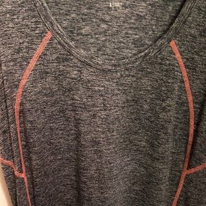 Sleeveless tank top | BCG | size large